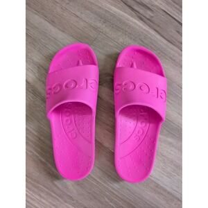 Crocs Classic Slide Sandals Womens 7 Mens 5 Electric Pink Slip On Shoes